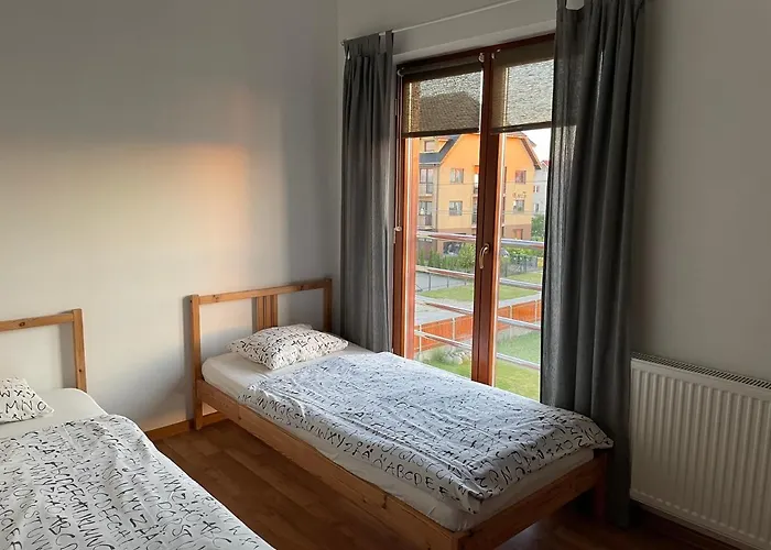 Kwiatkowskiego25 *